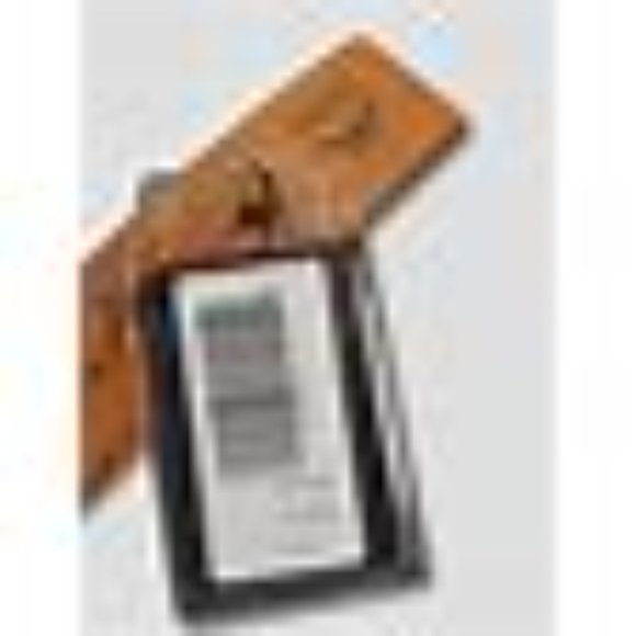 MCM | Claus Embossed Reversible Leather Belt - Picture 4 of 6